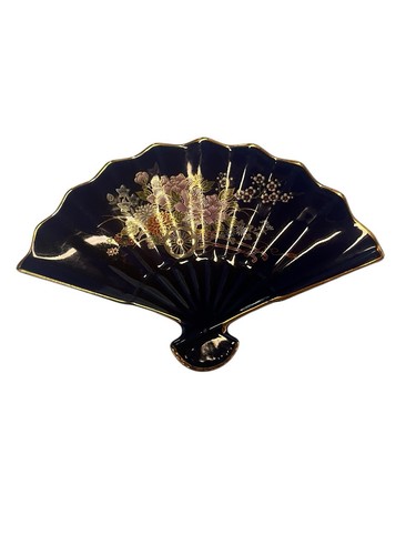 Vintage ceramic fan shaped - ceramic,